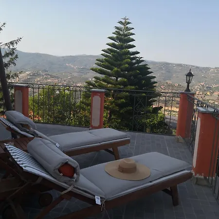 Casa vacanze Casa Leonardo A Poggi Imperia