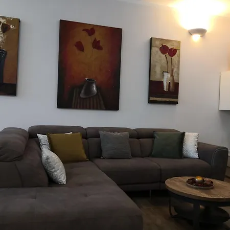 Casa Leonardo A Poggi *