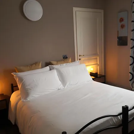 Casa Leonardo A Poggi 펜션 *