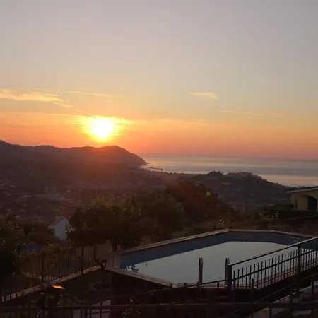 Casa Leonardo A Poggi Casa vacanze Imperia