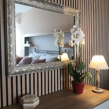 Casa Leonardo A Poggi Nyaraló