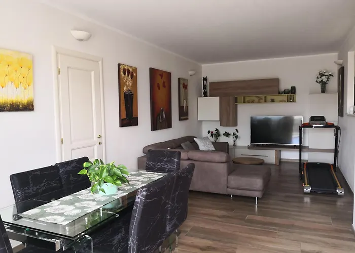 Casa Leonardo A Poggi Imperia