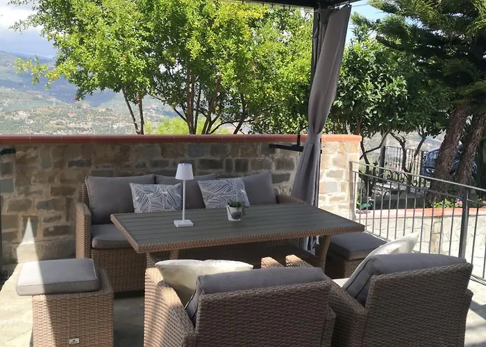 Casa Leonardo A Poggi *