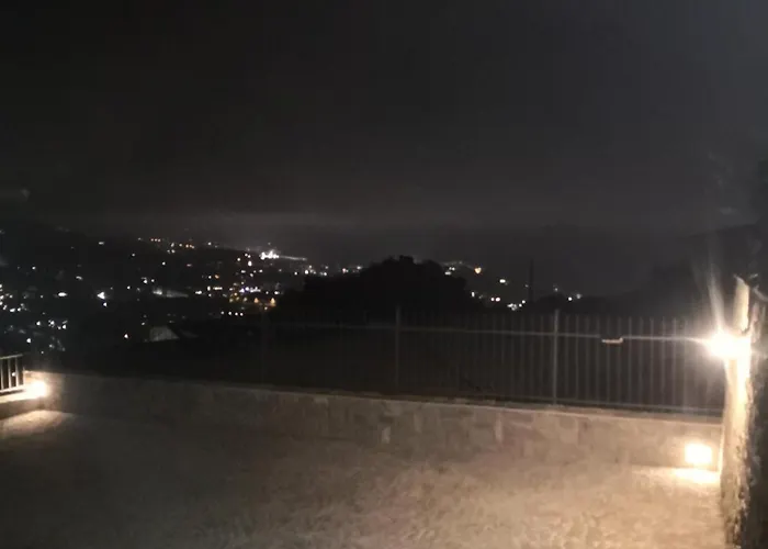 Casa Leonardo A Poggi * Imperia