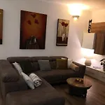 بيت للعطل Casa Leonardo A Poggi