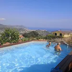 Casa Leonardo A Poggi إمبيريا