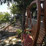 Casa Leonardo A Poggi * Imperia