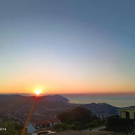Casa Leonardo A Poggi Holiday home Imperia