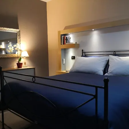 Casa Leonardo A Poggi إمبيريا