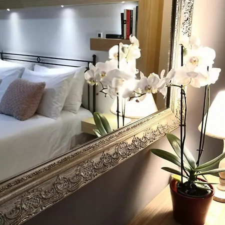 Casa Leonardo A Poggi بيت للعطل