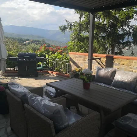 Casa Leonardo A Poggi * إمبيريا