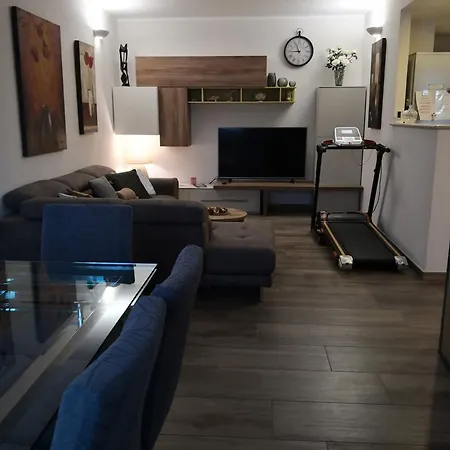 Casa Leonardo A Poggi Dom wakacyjny *