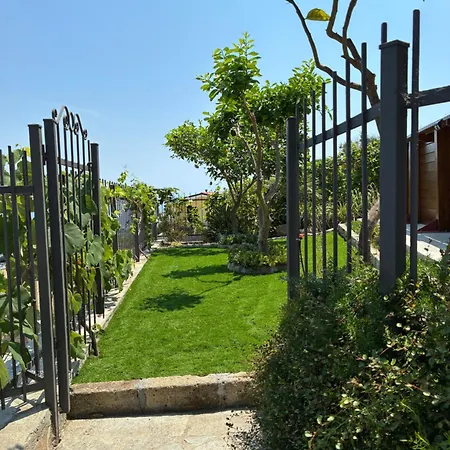 Casa Leonardo A Poggi بيت للعطل إمبيريا