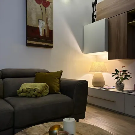 Casa Leonardo A Poggi إمبيريا