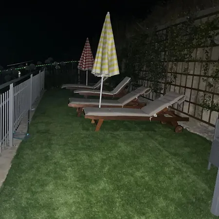 Casa Leonardo A Poggi بيت للعطل