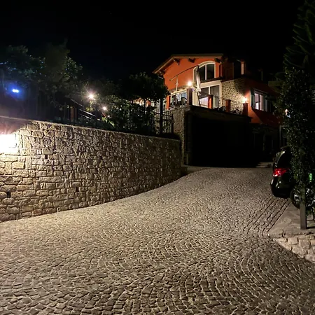 بيت للعطل Casa Leonardo A Poggi *