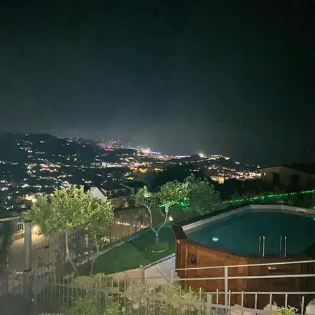 Casa Leonardo A Poggi بيت للعطل إمبيريا
