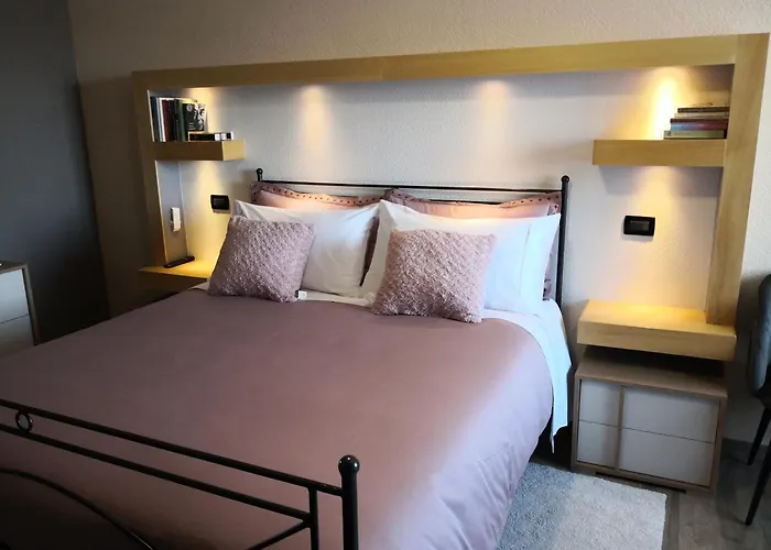 Casa Leonardo A Poggi Imperia