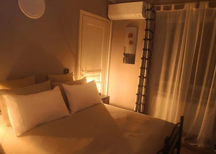 Casa Leonardo A Poggi * Imperia