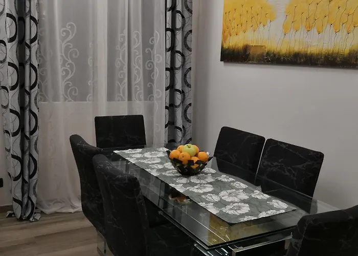 Casa Leonardo A Poggi Feriehus *