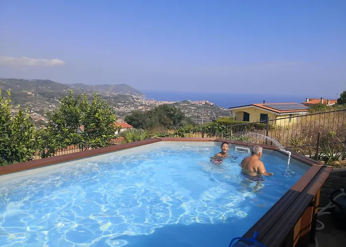 Casa Leonardo A Poggi Imperia