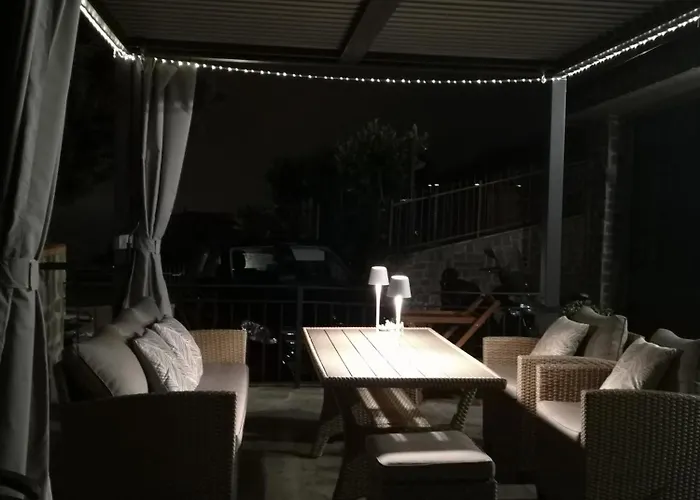 Casa Leonardo A Poggi בית נופש